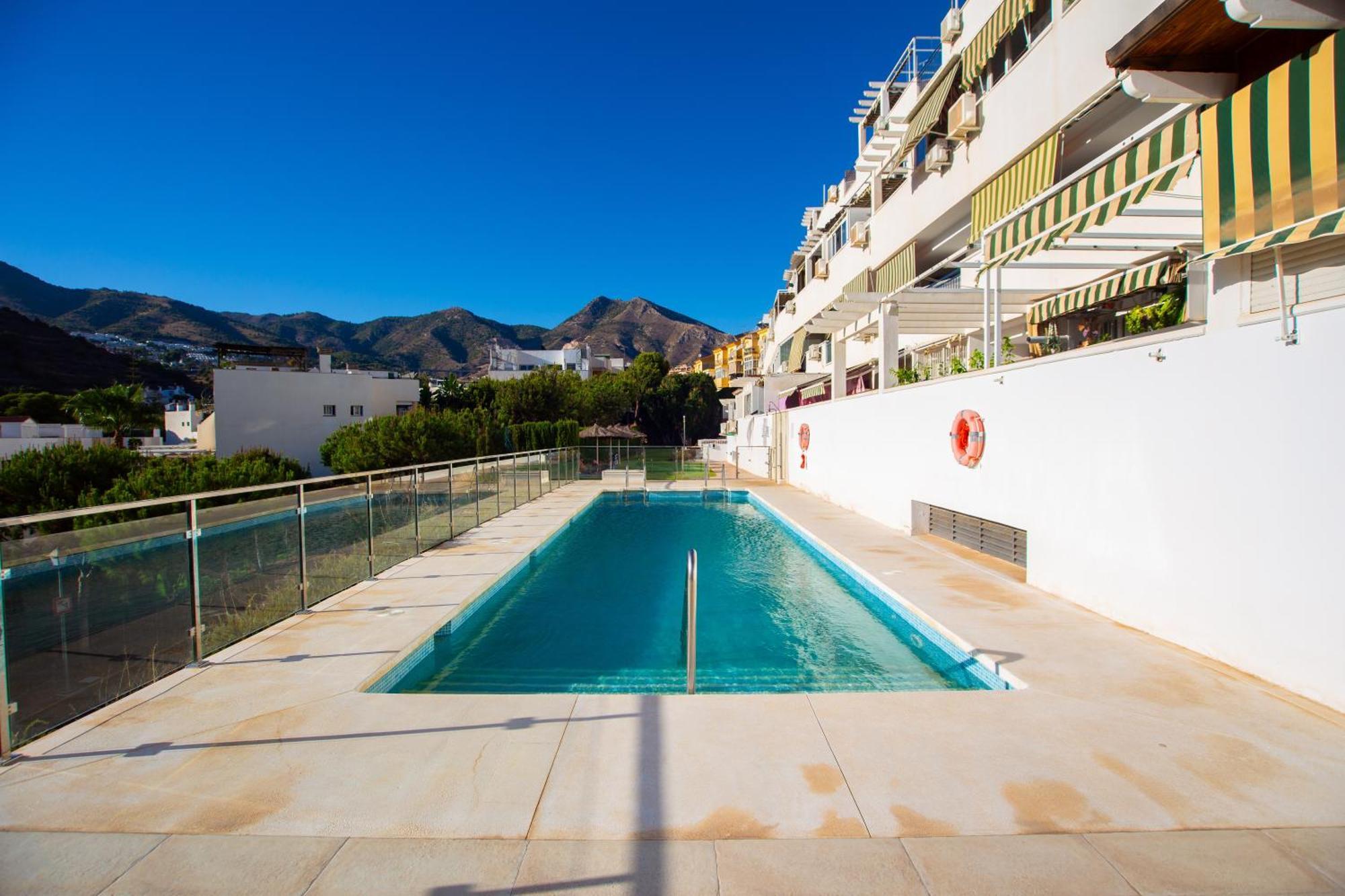 Benalhome - Tu Hogar Con Terraza Y Ducha Exterior Appartement *